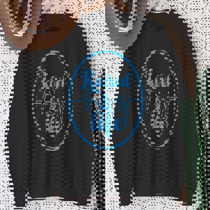 Raised To Life キリスト教徒ウォーター洗礼のギフトtシャツ スウェットシャツ 年配の女性への贈り物