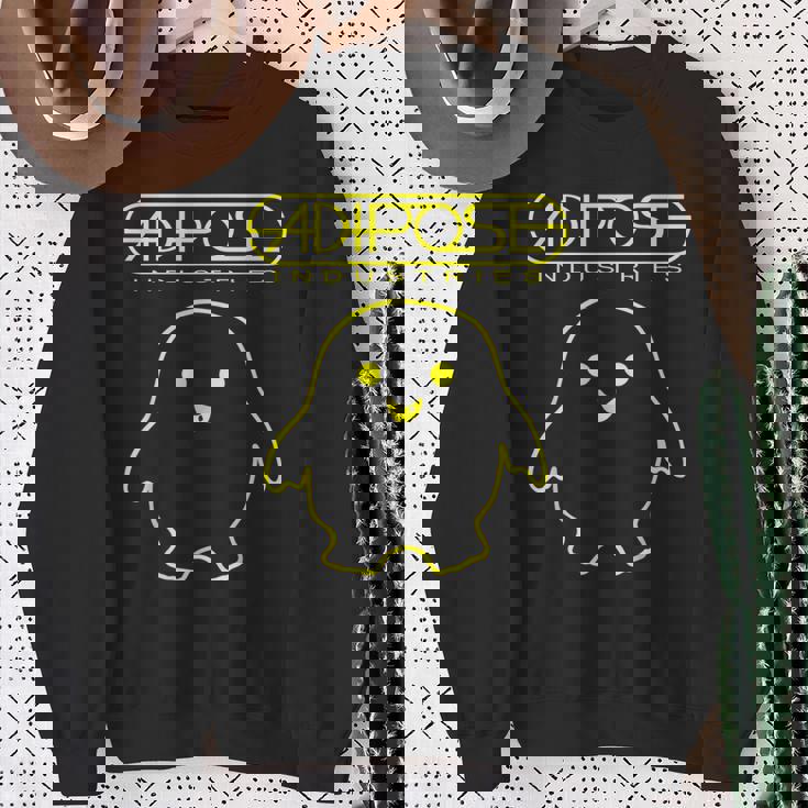 Spacetime-Tour Adipose アイコニックなscifiアドベンチャーファン スウェットシャツ 年配の女性への贈り物