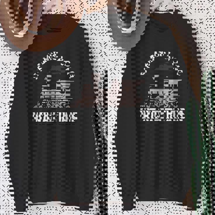 Staming Alongintage Train 機関車 スウェットシャツ 年配の女性への贈り物