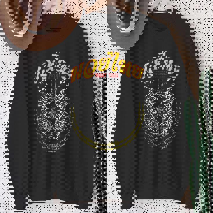 Suea Kooak Yant Thai Kickboxing Twin Tiger Muay Thai スウェットシャツ 年配の女性への贈り物