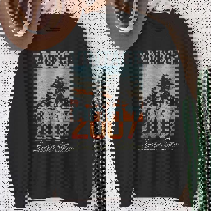 Vintage 2007 Limited Edition 19Th Birthday 19 Year Old スウェットシャツ 年配の女性への贈り物