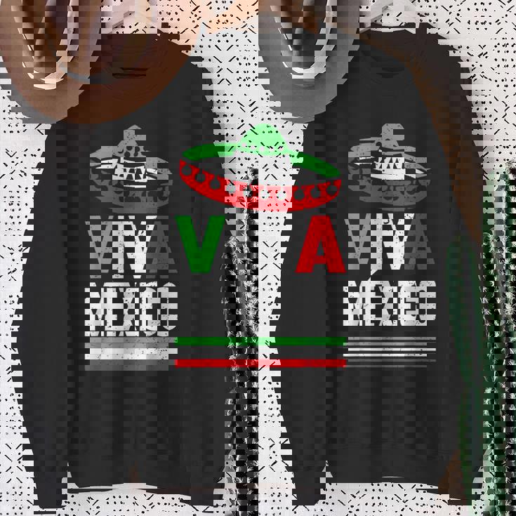 Viva Mexico 帽子デザイン メキシコ国旗カラー メキシコ人向け スウェットシャツ 年配の女性への贈り物