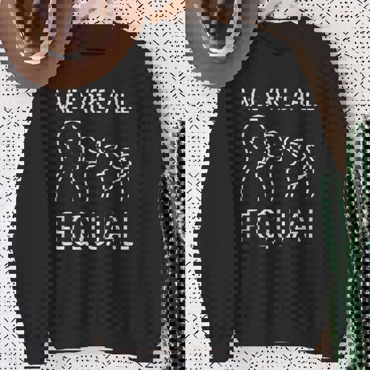 We Are All Equal Anti-Speciesism Animal Equalityegan Activ スウェットシャツ 年配の女性への贈り物