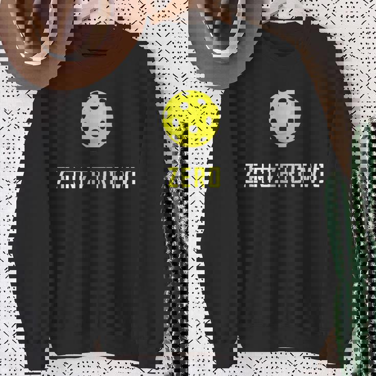 Zero Zero Two 、面白いピックルボール退職ギフト スウェットシャツ 年配の女性への贈り物