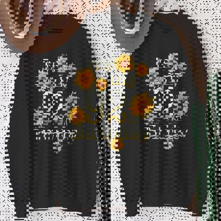 かわいいひまわり 92歳の誕生日 92歳の誕生日 長袖tシャツ スウェットシャツ 年配の女性への贈り物
