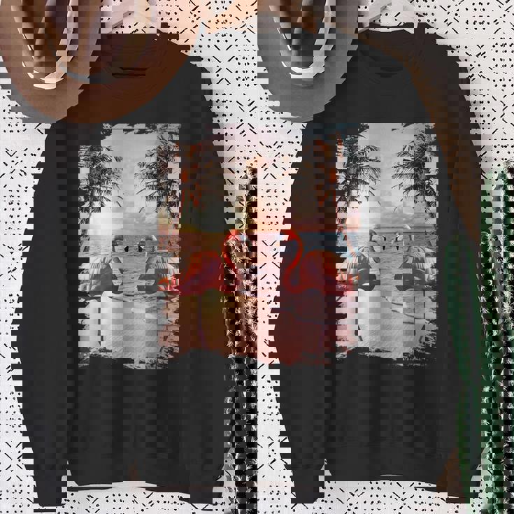 かわいいカラフルなフラミンゴヤシの木 スウェットシャツ 年配の女性への贈り物