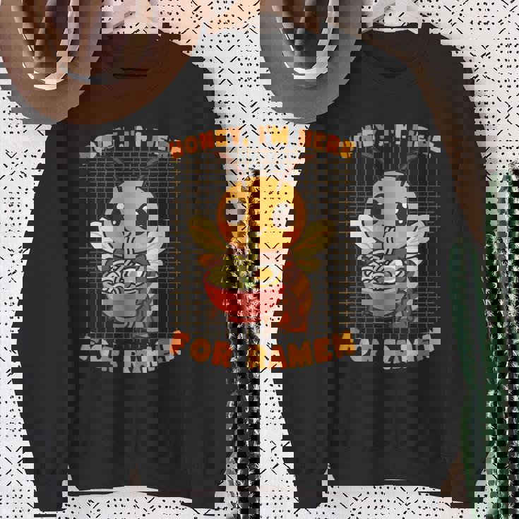 はちみつラーメン好き かわいい 食通アート 蜂 スウェットシャツ 年配の女性への贈り物