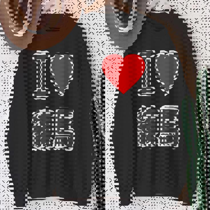 アイラブ・練馬（I Love ハート）練馬区 ビッグ 大きな文字【23区】ジモtティ 地元愛 面白い スウェットシャツ 年配の女性への贈り物