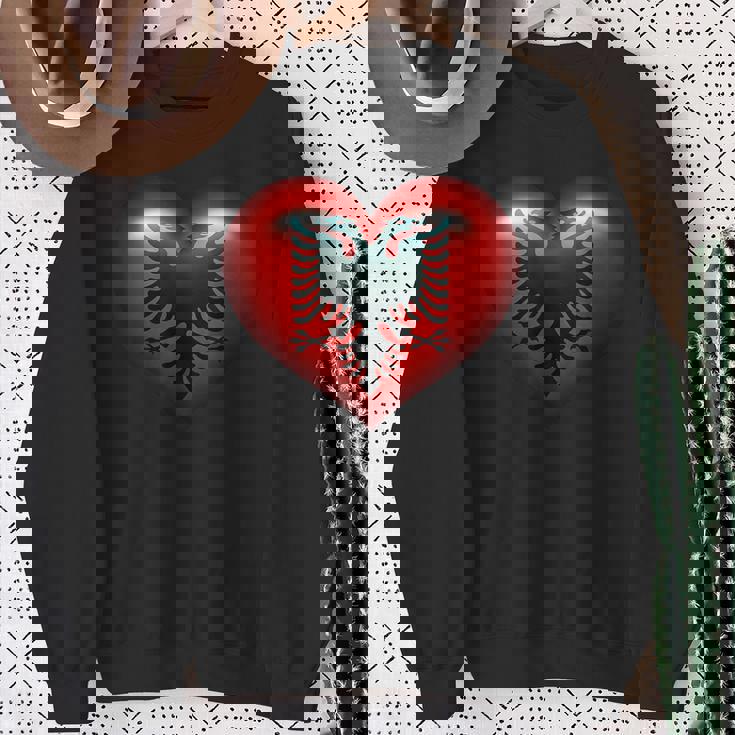 アルバニア国旗 イーグル ダブル レッド アルバニア シュキペ コソボ スウェットシャツ 年配の女性への贈り物