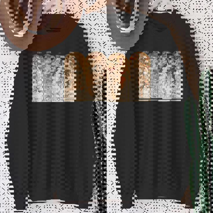 アルフォンス・マリア・ミュシャの季節 長袖tシャツ スウェットシャツ 年配の女性への贈り物