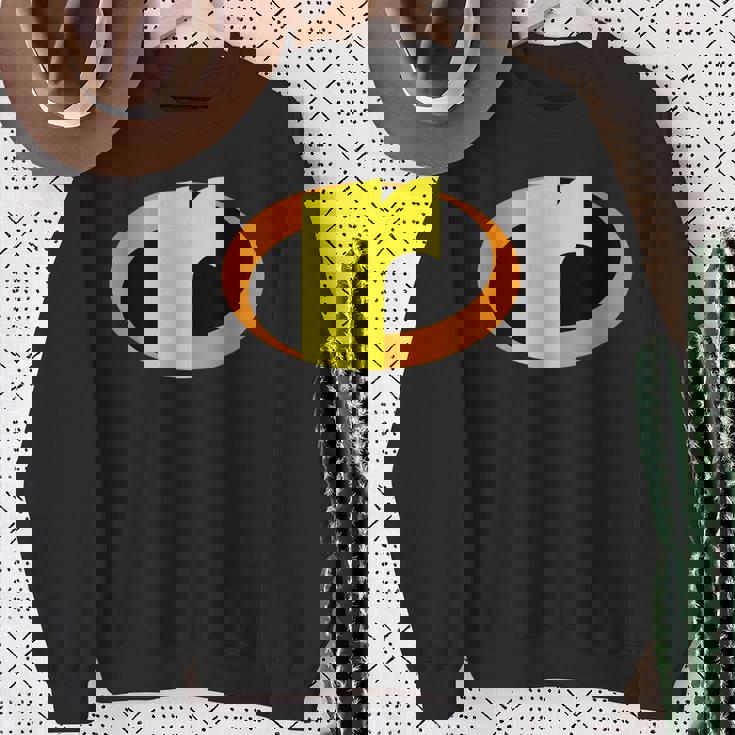 インクレディブル レター R アルファベット スーパーヒーロー キッズ ファミリー スウェットシャツ 年配の女性への贈り物