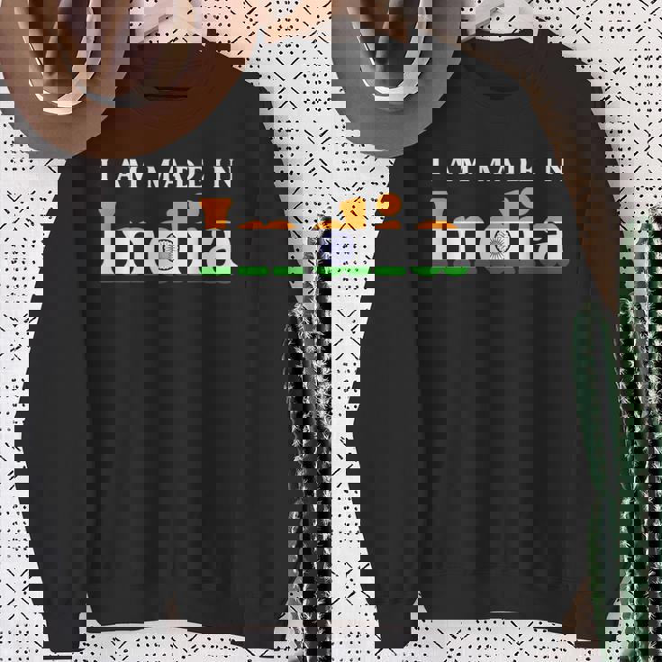 インド 私は メイド・イン・インディア です。 スウェットシャツ 年配の女性への贈り物