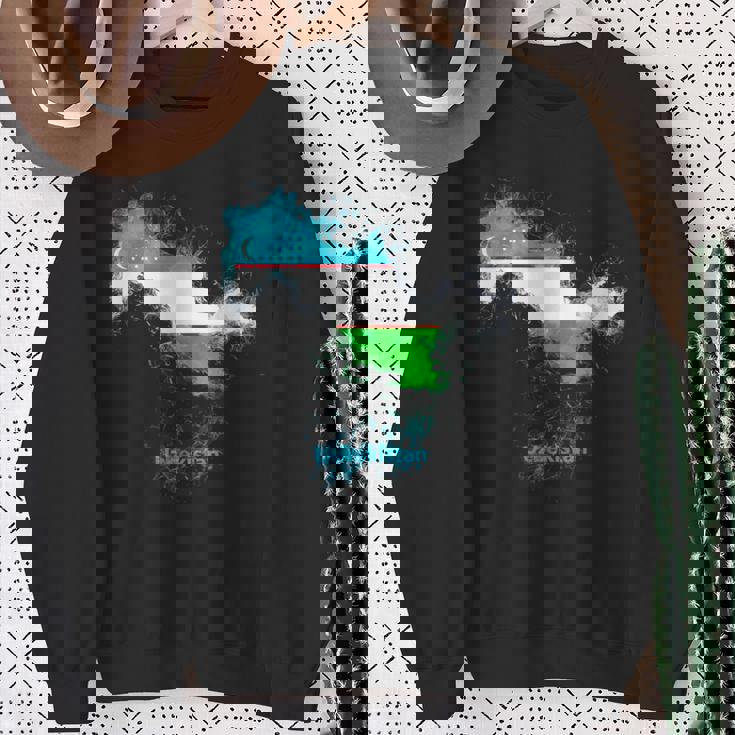 ウズベキスタン 国旗 地図 ウズベク ウズベキスタン スウェットシャツ 年配の女性への贈り物