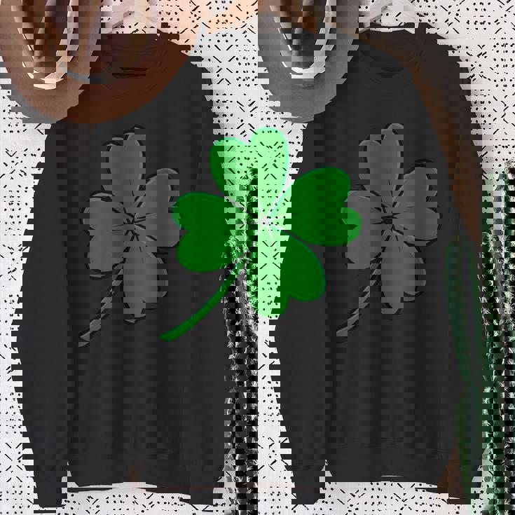 オリジナルラッキー四つ葉クローバー スウェットシャツ 年配の女性への贈り物