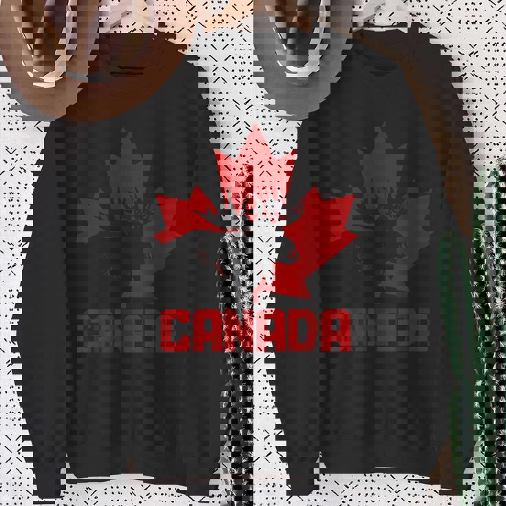 カナダヘラジカ メープルリーフ プライド ヴィンテージ カナダ国旗 スウェットシャツ 年配の女性への贈り物