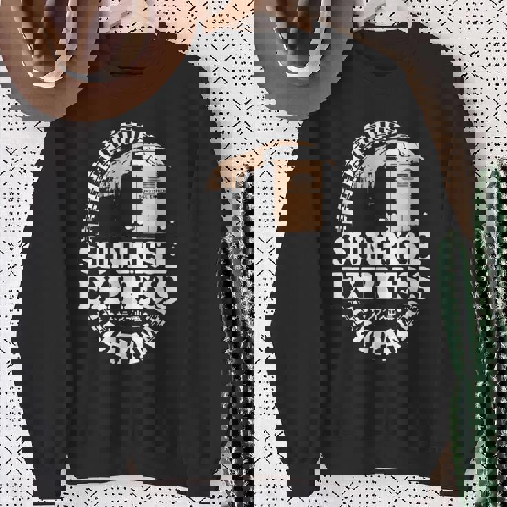 サンライズ エクスプレス トレイン 日本 東京 出雲 サンライズ 出雲 電車 スウェットシャツ 年配の女性への贈り物