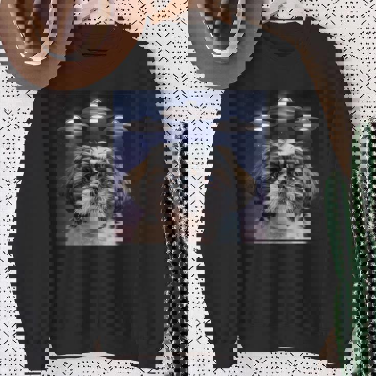 シーズー 犬 シウツー 犬 エイリアン Ufohitzhu おもしろい シーズー 長袖tシャツ スウェットシャツ 年配の女性への贈り物