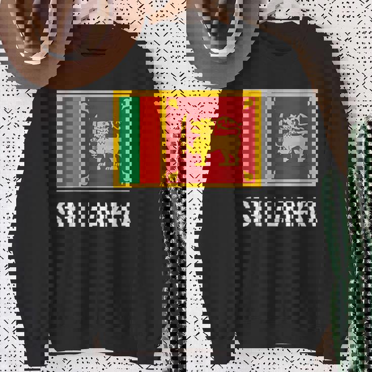 スリランカ国旗シャツ スリランカ スウェットシャツ 年配の女性への贈り物