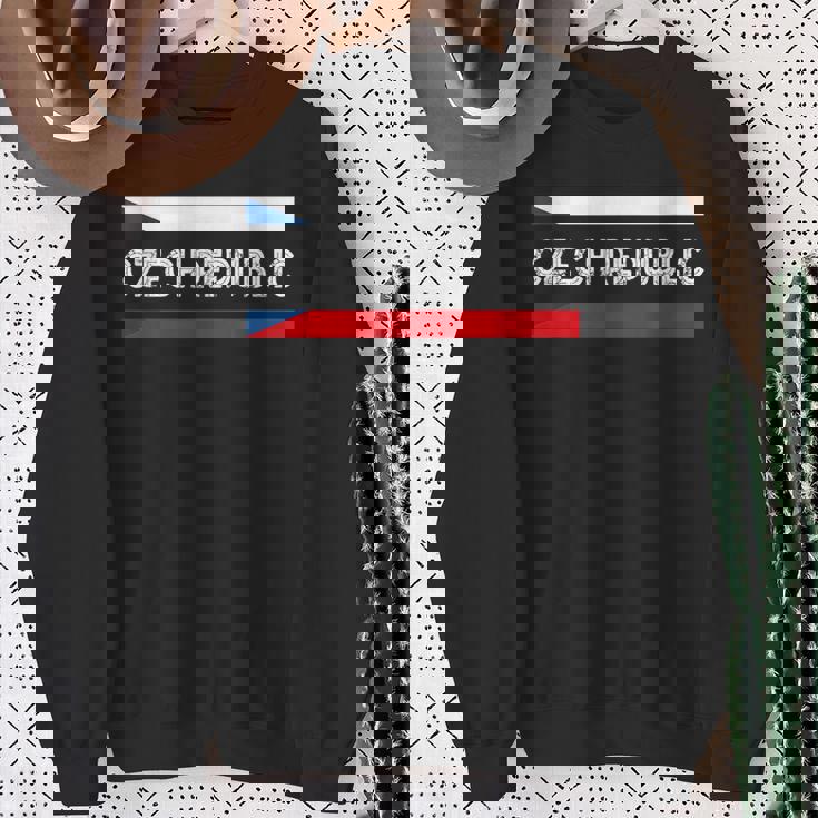 チェコ共和国 国旗 チェコ プライド チェコルーツ チェコ国旗 スウェットシャツ 年配の女性への贈り物