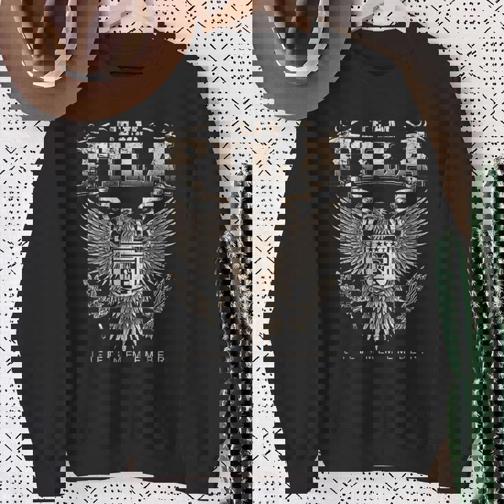 チーム・フィラ・ライフタイム・メンバー-フィラ・ネーム スウェットシャツ 年配の女性への贈り物