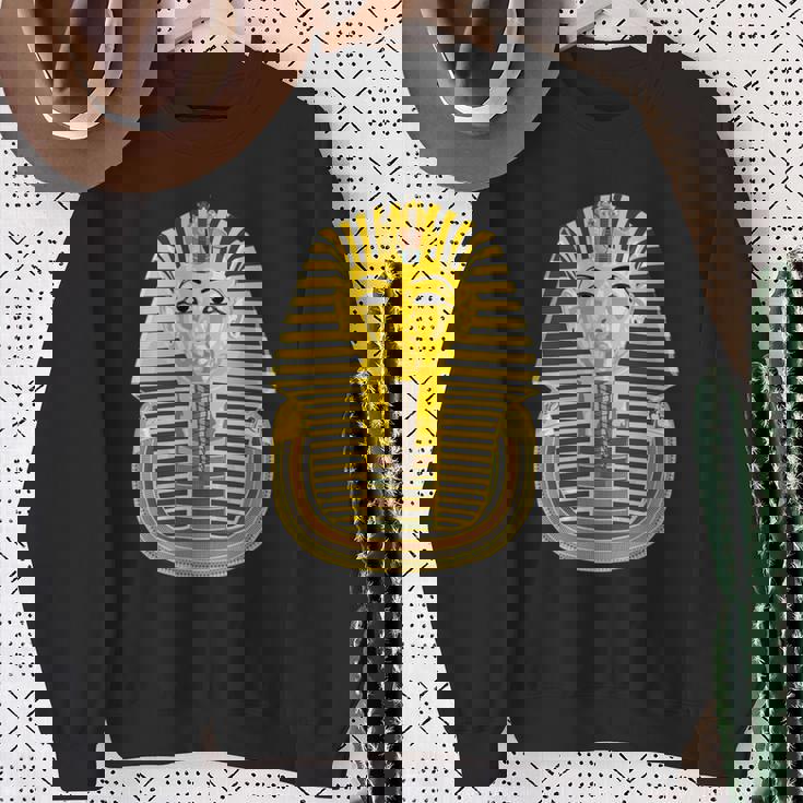 ツタンカーメン エジプトのファラオ王 ツタンカーメン 長袖tシャツ スウェットシャツ 年配の女性への贈り物