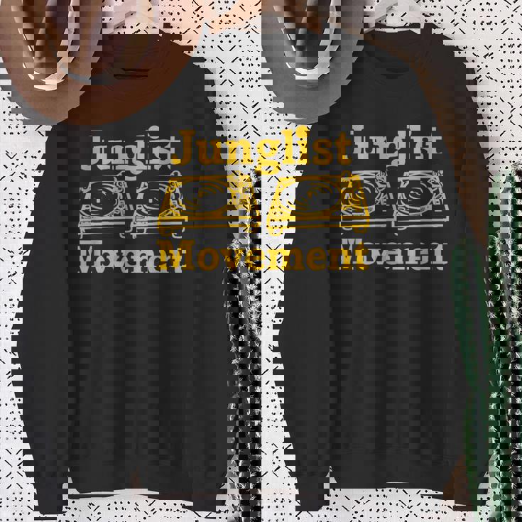 ドラムンベース レイバー ジャンクリスト ムーブメント Dj ターンテーブル アート デザイン スウェットシャツ 年配の女性への贈り物