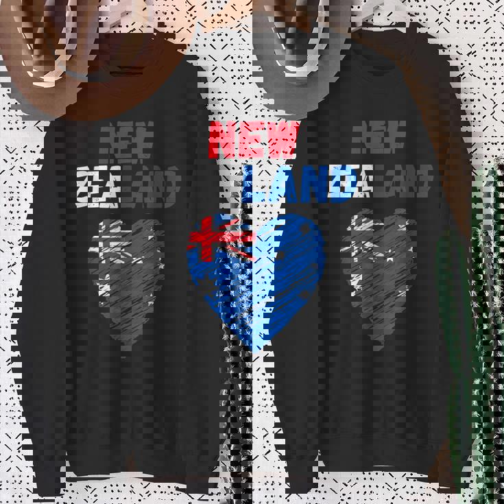 ニュージーランド国旗 ホリデーハート ニュージーランド国旗 スウェットシャツ 年配の女性への贈り物