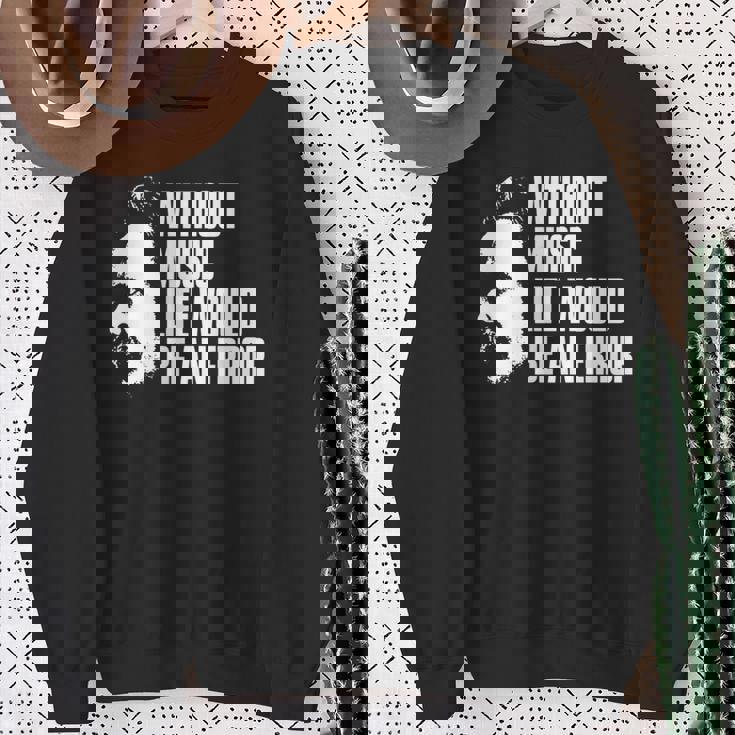 ニーチェの名言 音楽のない人生は間違いだろう 長袖tシャツ スウェットシャツ 年配の女性への贈り物