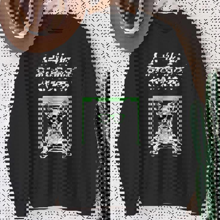 ハードルは高いほどくぐりやすい チワワ グッズ 犬 おもしろ 面白い ネタ 笑える スウェットシャツ 年配の女性への贈り物