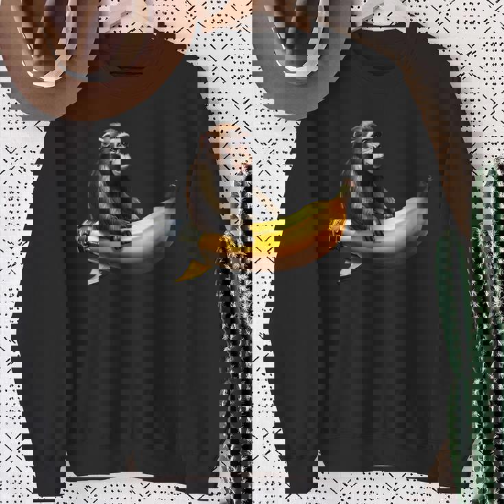 バナナロケットの宇宙飛行士猿 スウェットシャツ 年配の女性への贈り物