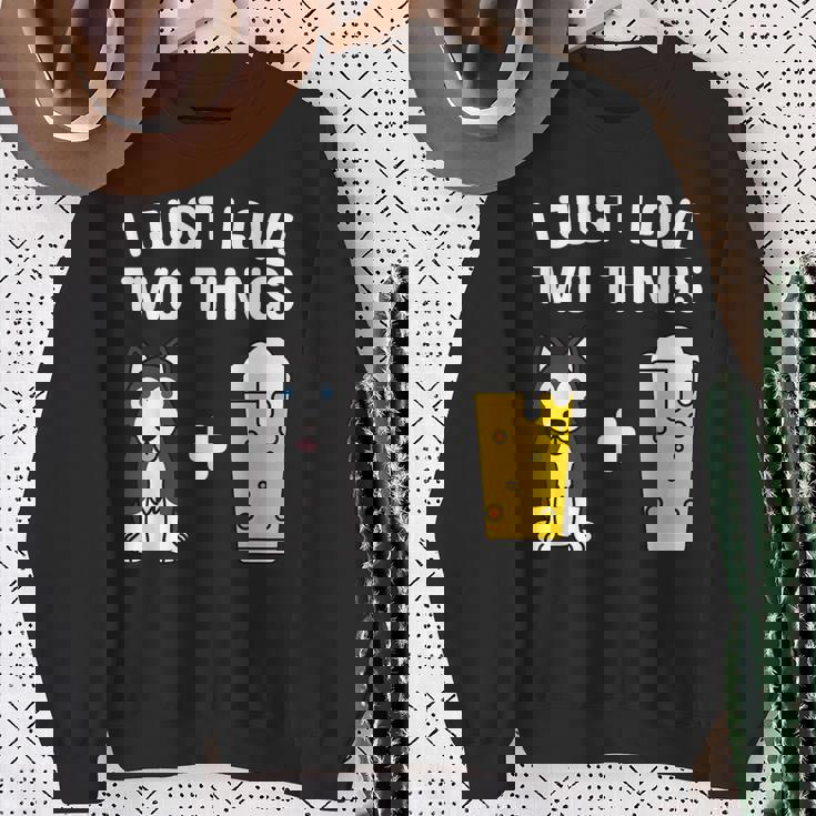 ビールシベリアン・ハスキー犬 スウェットシャツ 年配の女性への贈り物