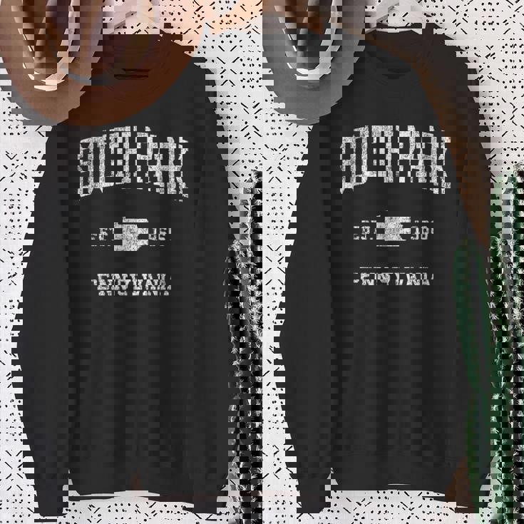 ペンシルバニア州サウスパークのヴィンテージアスレチックスポーツデザイン。 スウェットシャツ 年配の女性への贈り物