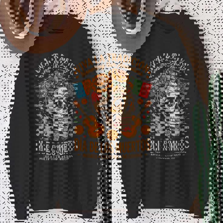 メキシコの遺産 ディア・デ・ロス・ムエルトス・カラベラ スウェットシャツ 年配の女性への贈り物