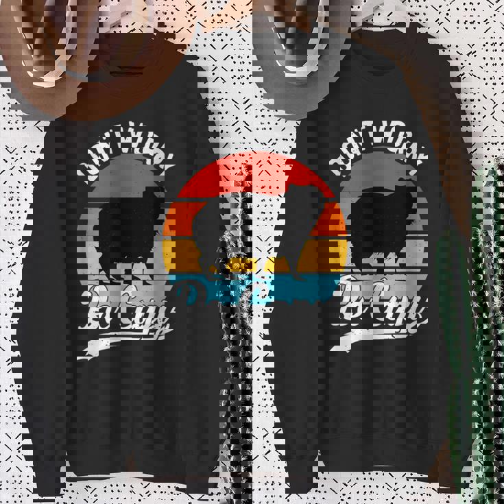 レトロ 面白い カピバラ Don't Worry Be Capy スウェットシャツ 年配の女性への贈り物