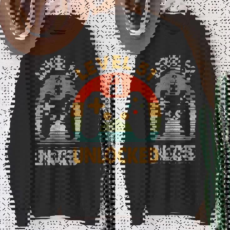 レベル51アンロック レトロヴィンテージ51歳の誕生日ゲームゲーマー スウェットシャツ 年配の女性への贈り物