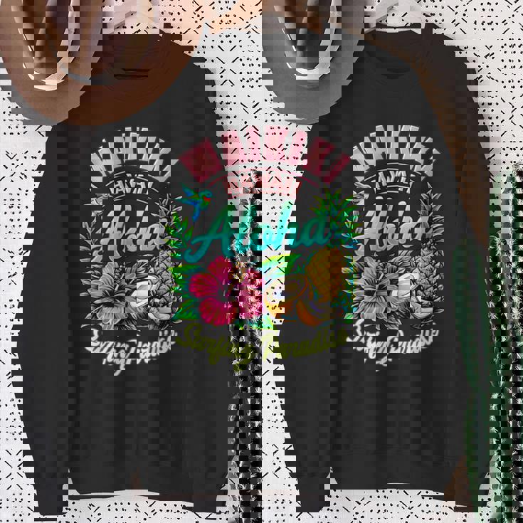 ワイキキ ハワイ アロハ サーフィン パラダイス ハイビスカス パイナップル 長袖tシャツ スウェットシャツ 年配の女性への贈り物