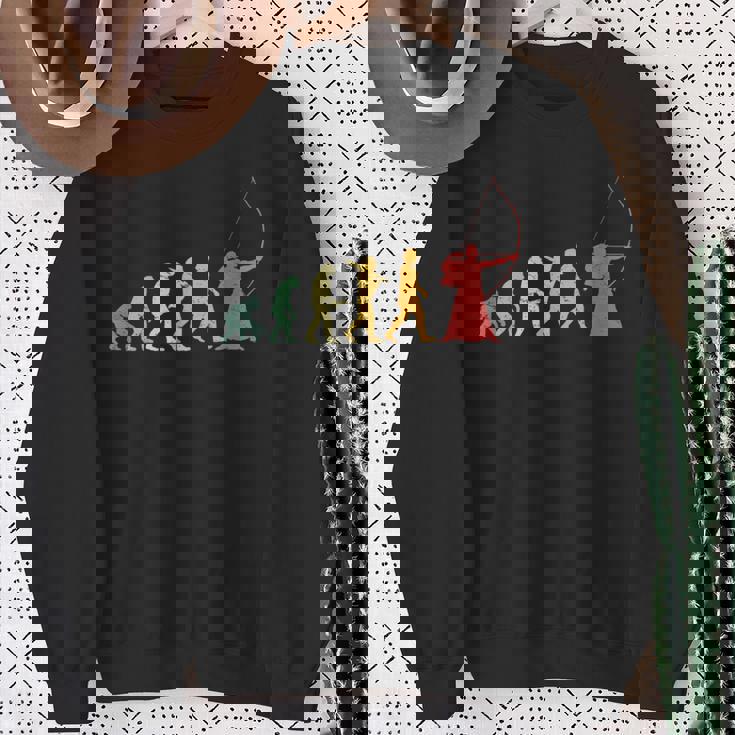 人類の進化 弓道 弓術 弓道好き 騎射 歩射 堂射 弓道部 弓道サークル 古武術 和弓 レトロ 弓 エボリューション スウェットシャツ 年配の女性への贈り物