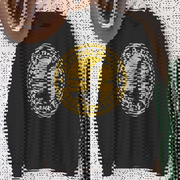 公式ネッシー研究チーム ネス湖 モンスター スコットランド スウェットシャツ 年配の女性への贈り物