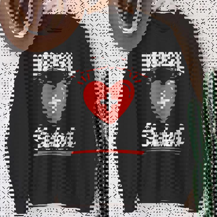 医学生 研究 大学 医学部 医学生 スウェットシャツ 年配の女性への贈り物