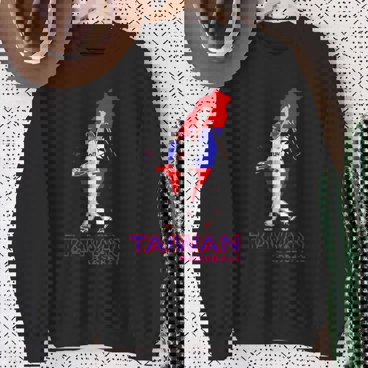台湾野球ファン アジアリーグ台湾国旗マップアートギフト スウェットシャツ 年配の女性への贈り物