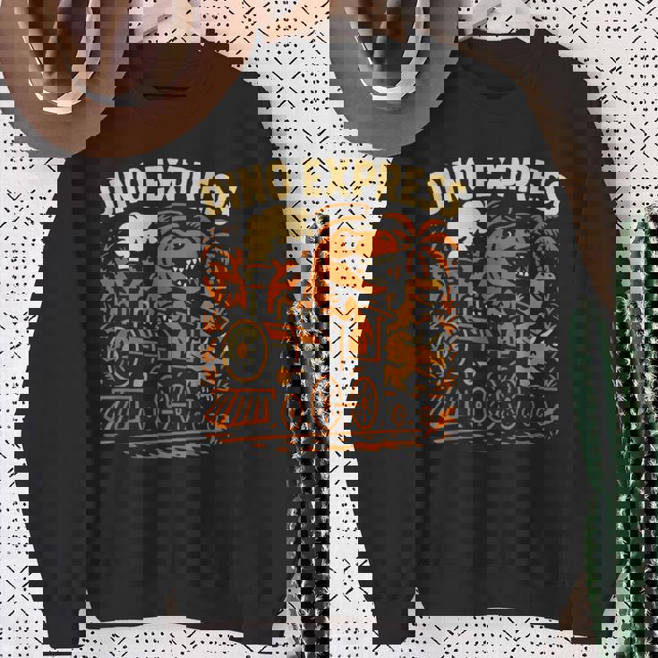 恐竜 エクスプレス 漫画 電車 恐竜 男の子 スウェットシャツ 年配の女性への贈り物