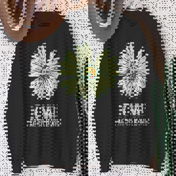 戦争なし、平和、反戦、戦争なし 長袖tシャツ スウェットシャツ 年配の女性への贈り物