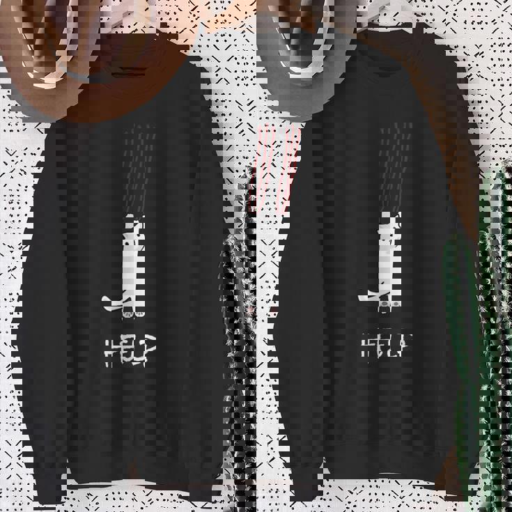 猫が助けを求めている、猫好きの方にオススメの面白いイラスト スウェットシャツ 年配の女性への贈り物