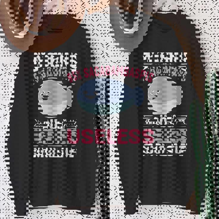 私の脳は95％サカバンバスピスの面白い魚のミーム スウェットシャツ 年配の女性への贈り物