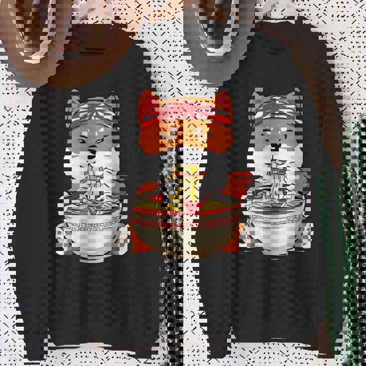 秋田芝犬ラーメンそばうどん丼アニメ漫画 スウェットシャツ 年配の女性への贈り物