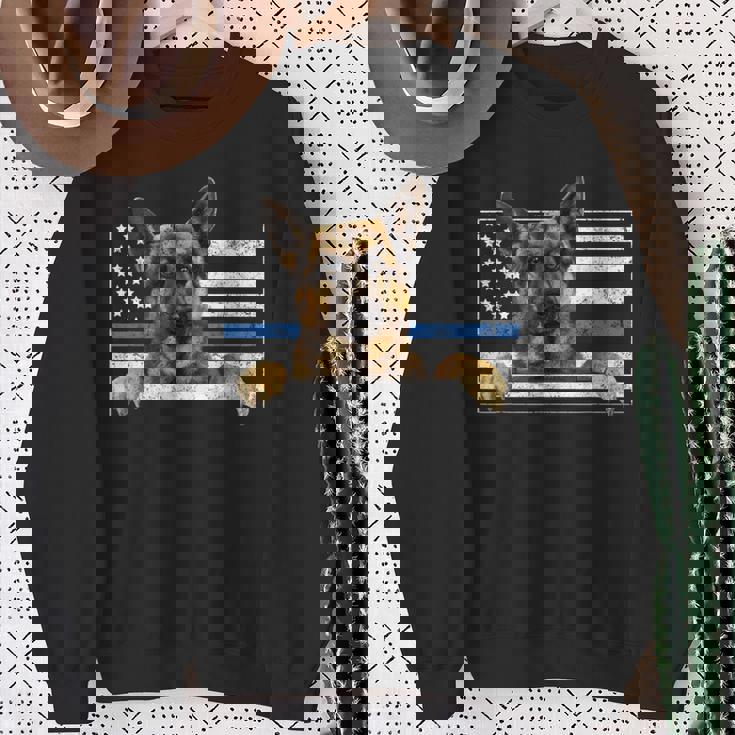 細いブルーライン K9 ジャーマンシェパード 犬 警察官 スウェットシャツ 年配の女性への贈り物