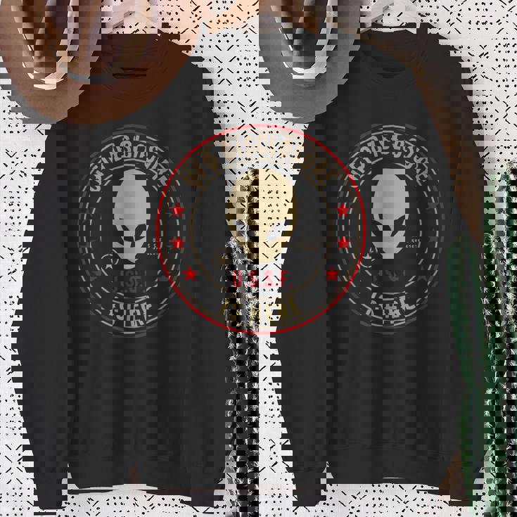 開示はこちらエイリアン侵略uapエイリアンufo スウェットシャツ 年配の女性への贈り物