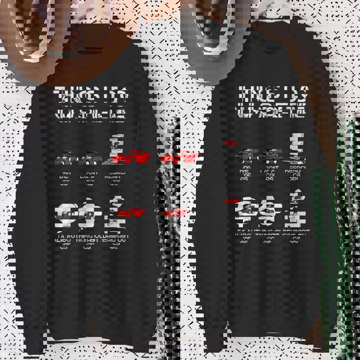 面白い車好き空き時間の車でやること スウェットシャツ 年配の女性への贈り物