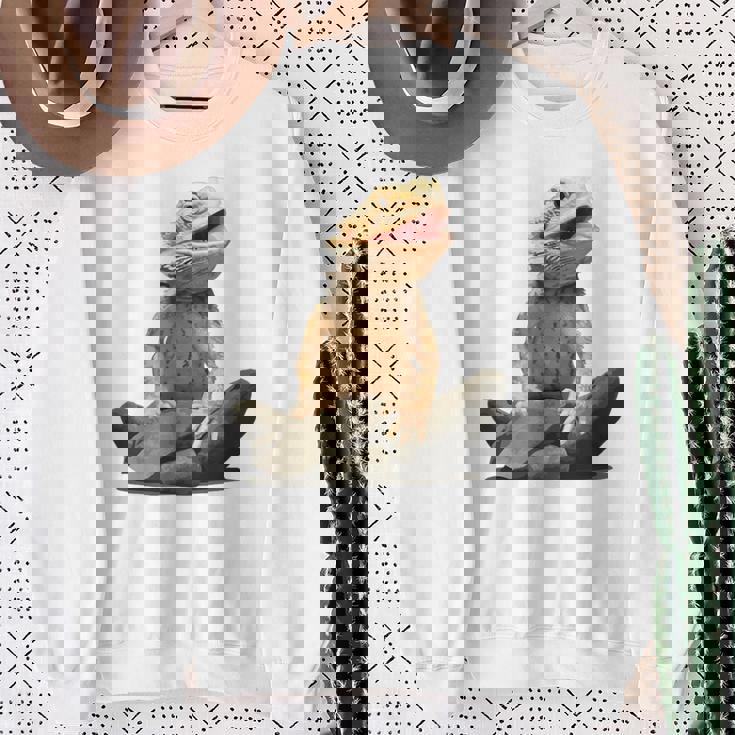 Bearded Dragon Youth Gecko Lizard Animal スウェットシャツ 年配の女性への贈り物