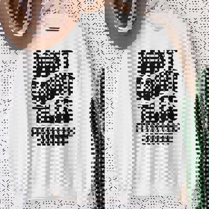 Don't Count Tiles タイルゲーム 麻雀選手 フォールド引退 スウェットシャツ 年配の女性への贈り物